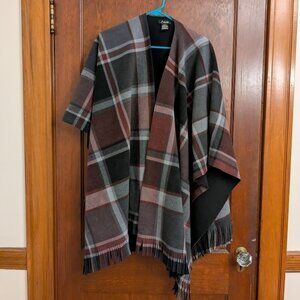 EUC Super Soft Plaid Fleece Poncho